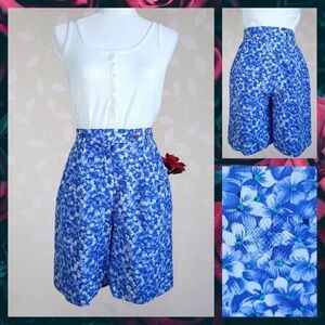 Vintage 100% Silk Floral Print Flowy Long Shorts With Pockets Talbots Blue 6 P